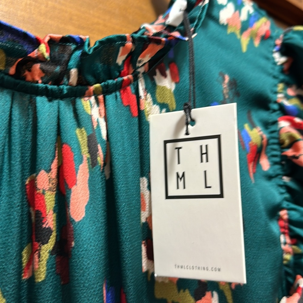 NWT THML maxi dress, emerald ruffle sleeve, size large - Picture 4 of 6